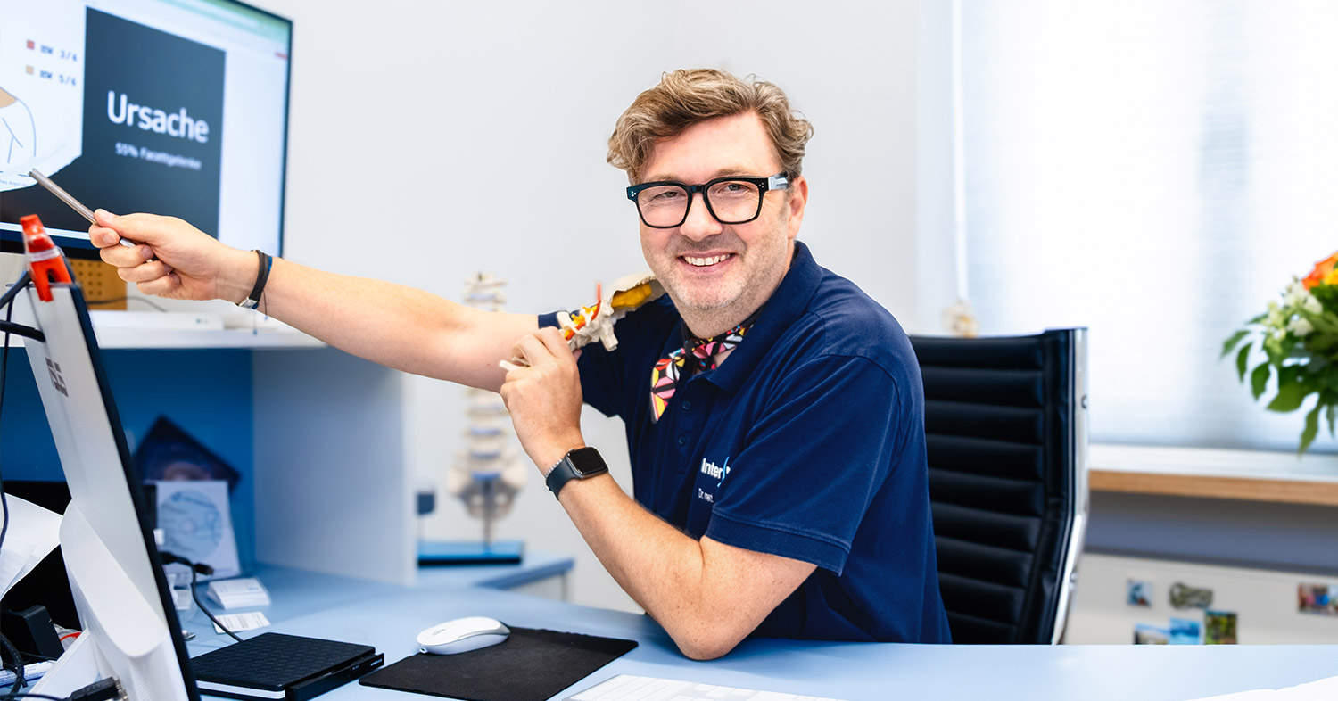 Dr. Muskala